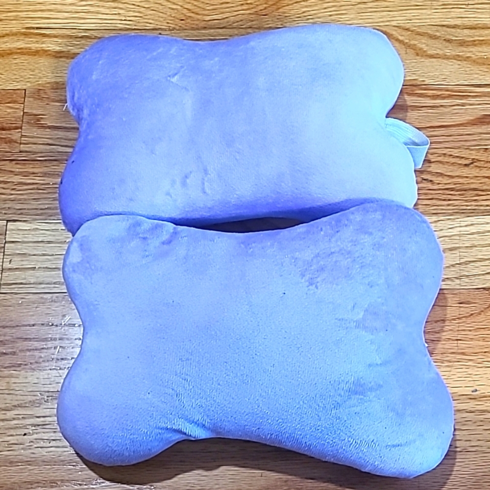 Car seat headrest pillow